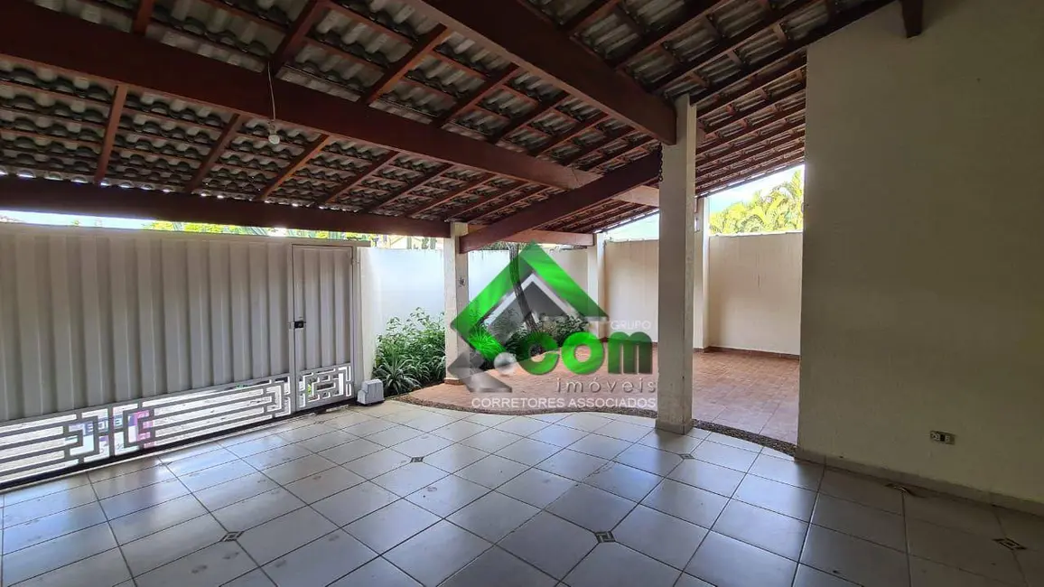 Foto 2 de Casa com 2 quartos à venda, 500m2 em Vila Petrópolis, Atibaia - SP