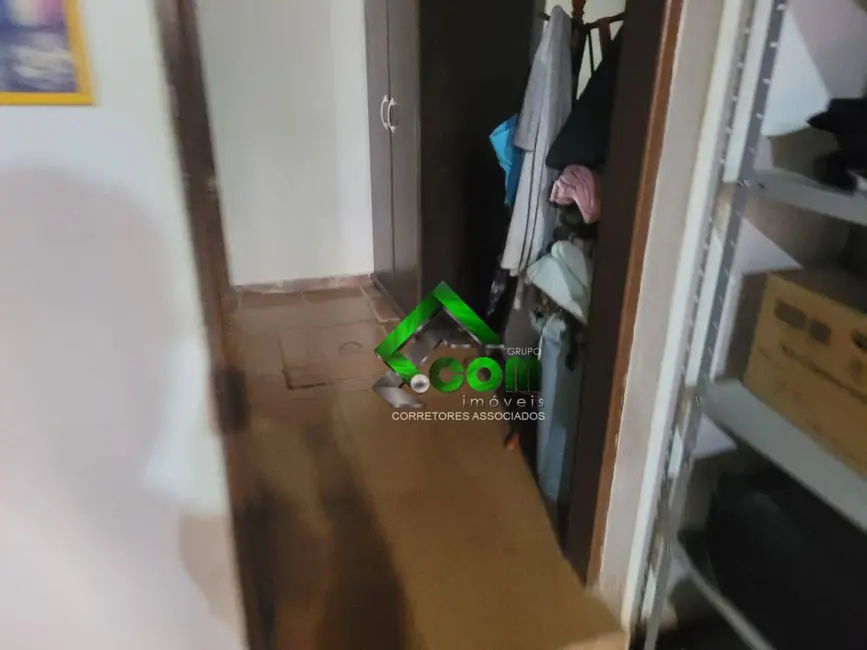 Foto 7 de Casa com 2 quartos à venda, 454m2 em Atibaia - SP