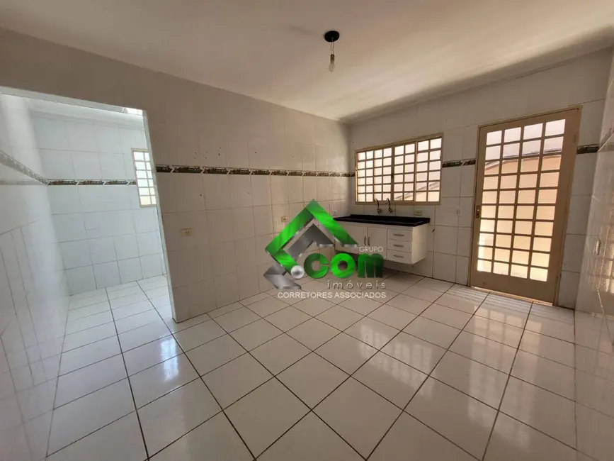 Foto 8 de Casa com 3 quartos à venda e para alugar, 320m2 em Vila Thais, Atibaia - SP