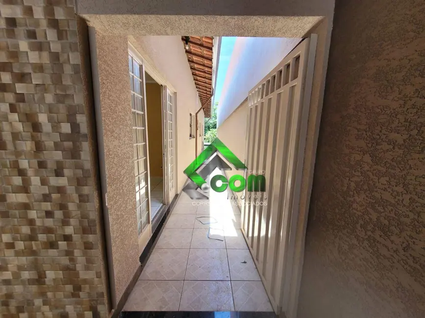 Foto 4 de Casa com 3 quartos à venda e para alugar, 320m2 em Vila Thais, Atibaia - SP