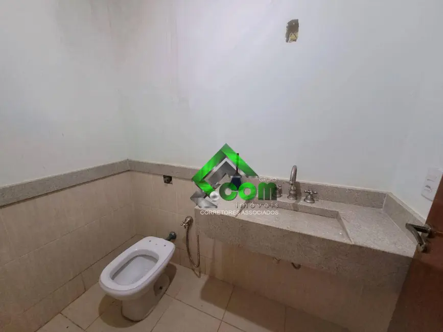 Foto 9 de Chácara com 4 quartos à venda, 2384m2 em Vale dos Pinheiros, Atibaia - SP