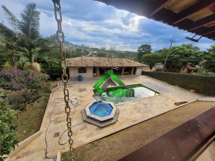 Foto 1 de Chácara com 4 quartos à venda, 2384m2 em Vale dos Pinheiros, Atibaia - SP