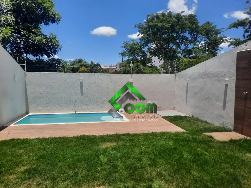 Foto 9 de Casa com 2 quartos à venda, 178m2 em Nova Cerejeira, Atibaia - SP