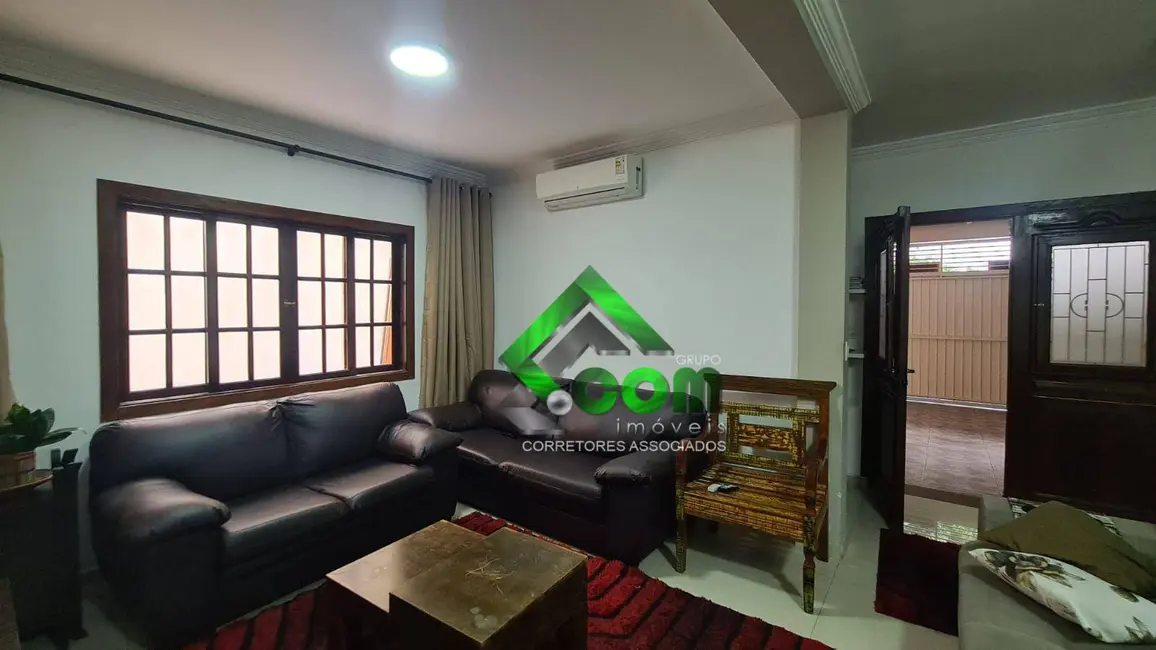 Foto 6 de Casa com 4 quartos à venda, 400m2 em Atibaia Jardim, Atibaia - SP