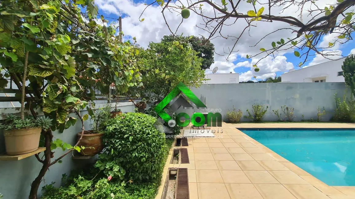 Foto 5 de Casa com 3 quartos à venda, 1000m2 em Jardim Floresta, Atibaia - SP