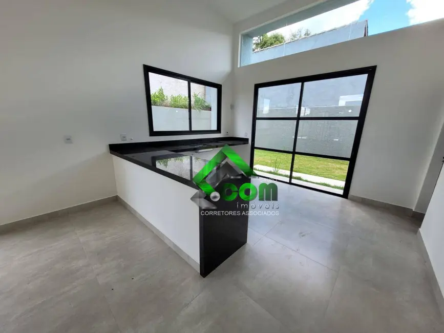 Foto 5 de Casa com 3 quartos à venda, 255m2 em Jardim Estância Brasil, Atibaia - SP