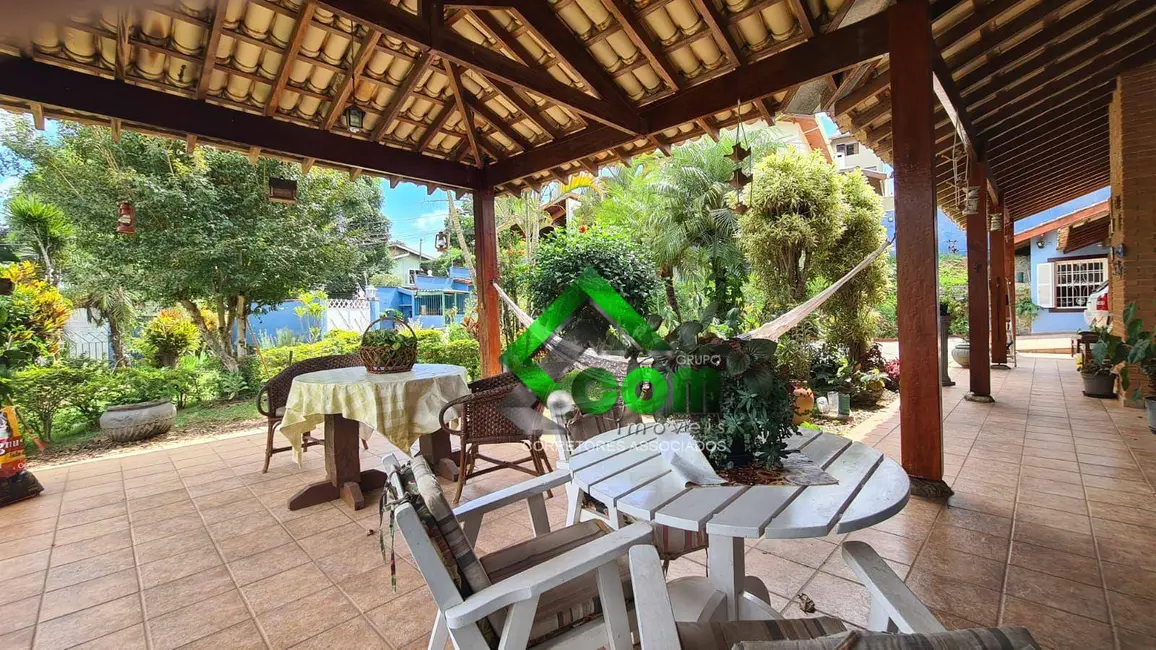 Casa com 3 quartos à venda, 945m2 em Jardim Paulista, Atibaia - SP - imagem 6 Foto 6 de Casa com 3 quartos à venda, 945m2 em Jardim Paulista, Atibaia - SP