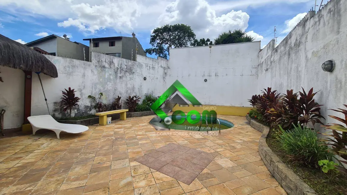 Casa com 3 quartos à venda, 945m2 em Jardim Paulista, Atibaia - SP - imagem 3 Foto 3 de Casa com 3 quartos à venda, 945m2 em Jardim Paulista, Atibaia - SP