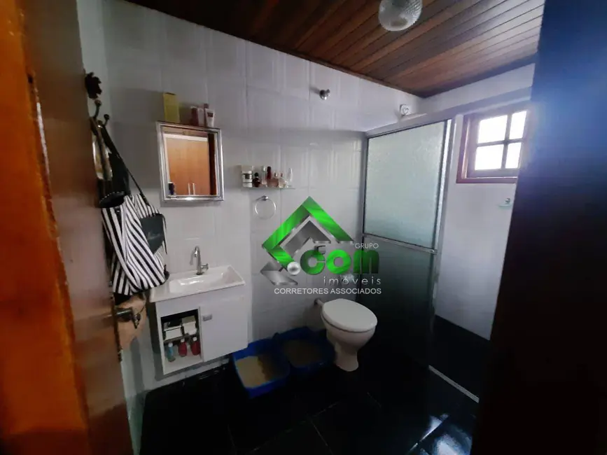 Foto 4 de Casa com 3 quartos à venda, 1000m2 em Vila Dom Pedro, Atibaia - SP