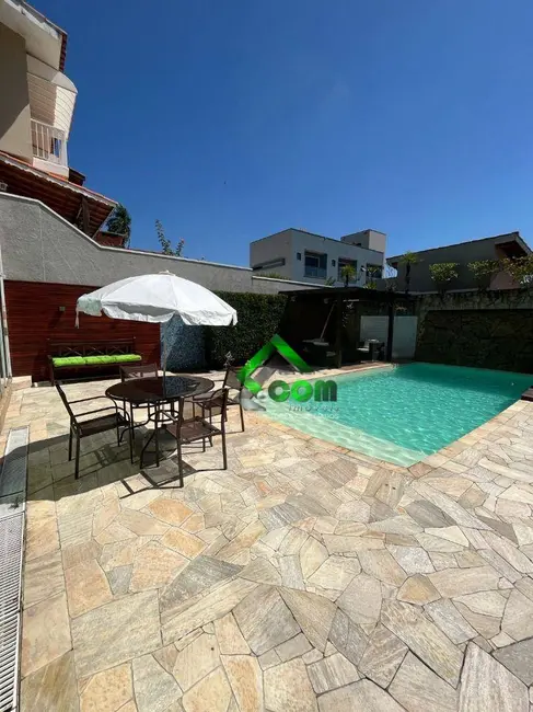 Foto 1 de Casa com 3 quartos à venda, 300m2 em Jardim do Lago, Atibaia - SP