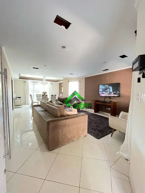 Foto 9 de Casa com 3 quartos à venda, 300m2 em Jardim do Lago, Atibaia - SP