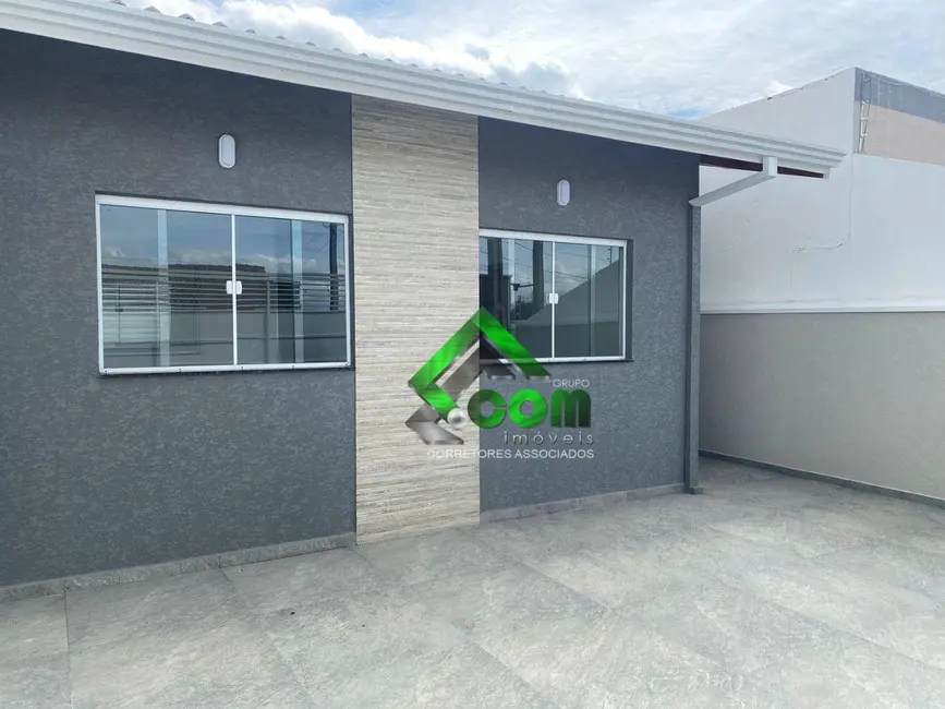Foto 2 de Casa com 3 quartos à venda, 175m2 em Nova Cerejeira, Atibaia - SP