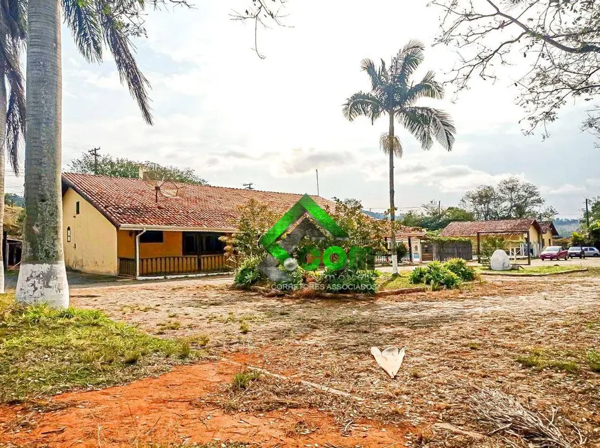 Foto 1 de Terreno / Lote à venda, 4500m2 em Vila Santa Helena, Atibaia - SP