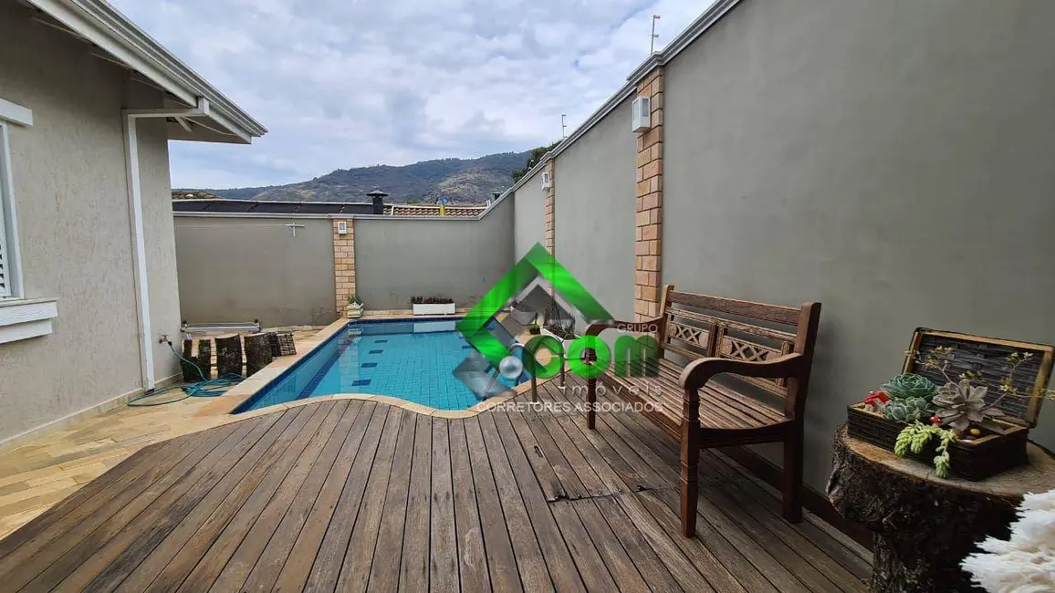 Foto 3 de Casa de Condomínio com 3 quartos à venda, 300m2 em Condomínio Residencial Pedra Grande, Atibaia - SP