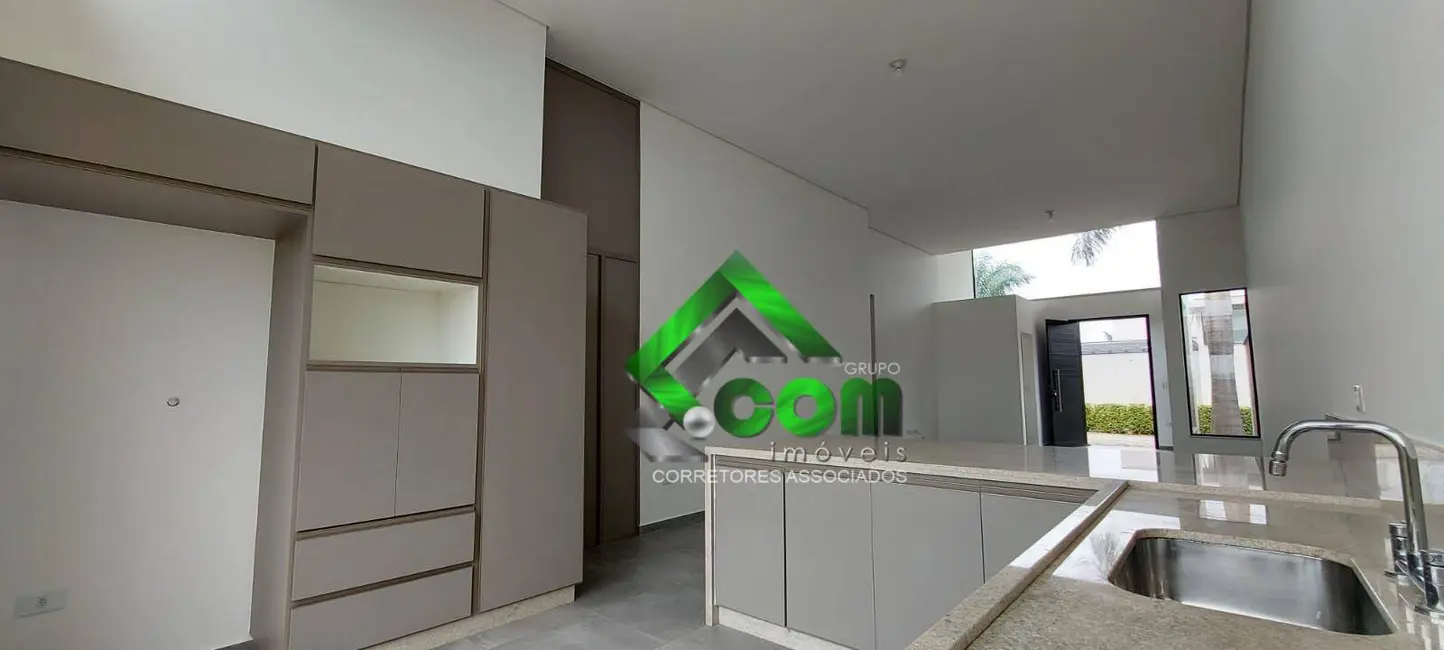 Foto 4 de Casa de Condomínio com 3 quartos para alugar, 280m2 em Vila Santista, Atibaia - SP