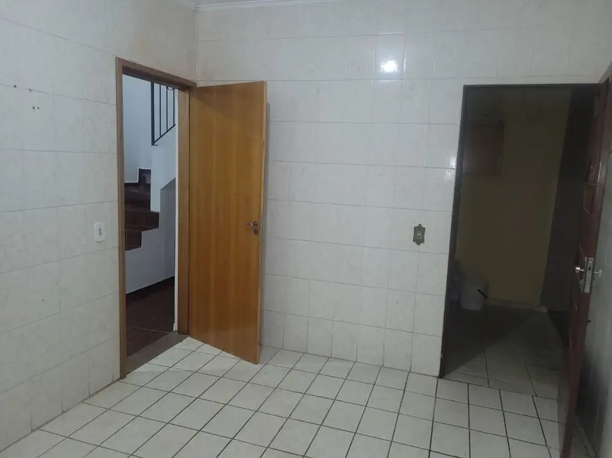 Foto 7 de Casa com 3 quartos para alugar, 300m2 em Jardim do Lago, Atibaia - SP