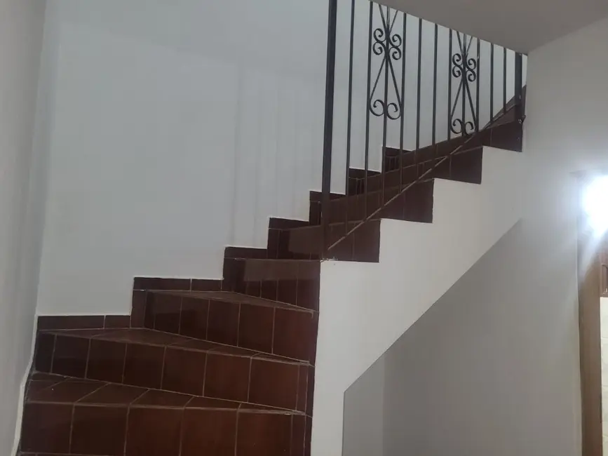 Foto 9 de Casa com 3 quartos para alugar, 300m2 em Jardim do Lago, Atibaia - SP