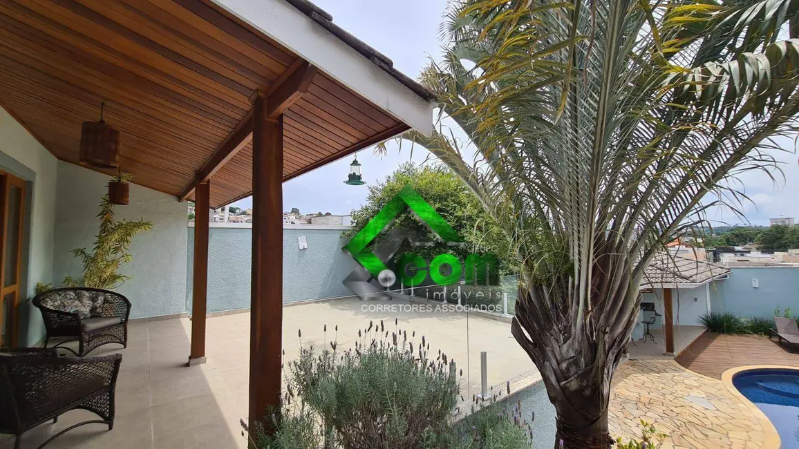 Casa com 3 quartos à venda, 460m2 em Jardim Paulista, Atibaia - SP - imagem 9 Foto 9 de Casa com 3 quartos à venda, 460m2 em Jardim Paulista, Atibaia - SP