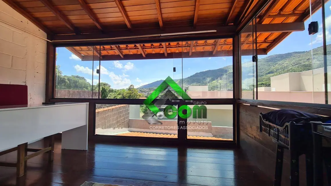 Foto 4 de Casa com 3 quartos à venda, 341m2 em Jardim Maristela, Atibaia - SP