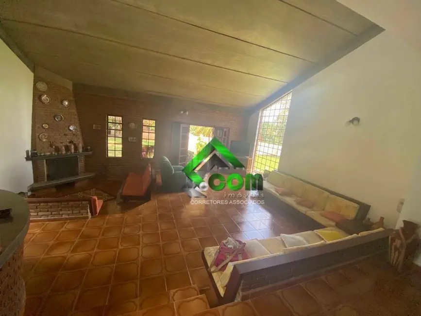 Foto 4 de Chácara com 4 quartos à venda em Jardim Estância Brasil, Atibaia - SP