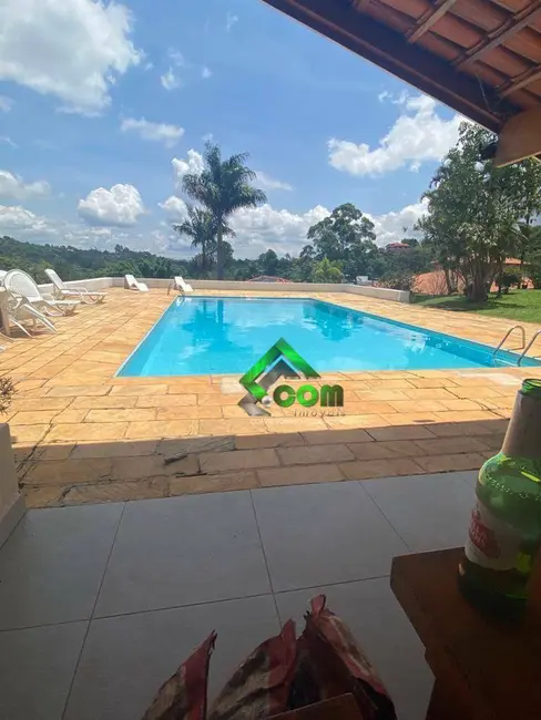 Foto 3 de Chácara com 4 quartos à venda em Jardim Estância Brasil, Atibaia - SP