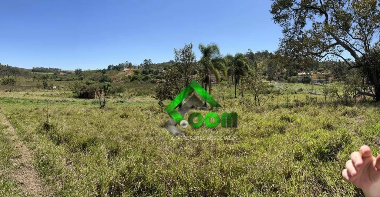 Foto 1 de Terreno / Lote à venda, 6855m2 em Estância San Remo, Atibaia - SP