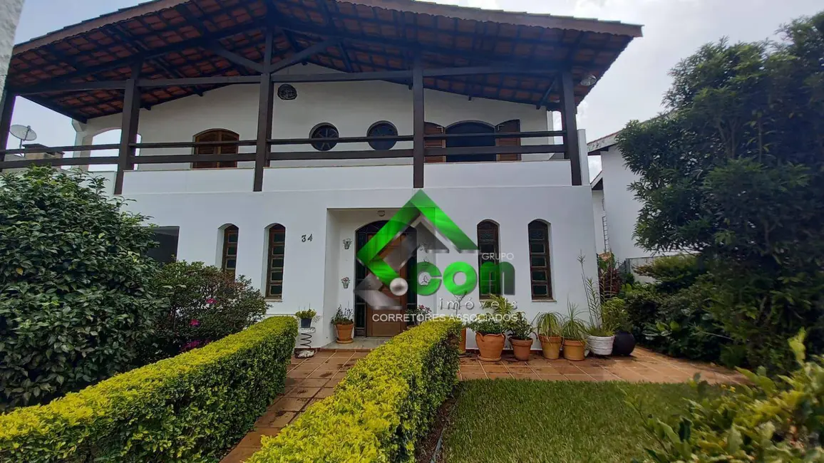 Foto 3 de Casa com 4 quartos à venda, 675m2 em Jardim Itaperi, Atibaia - SP