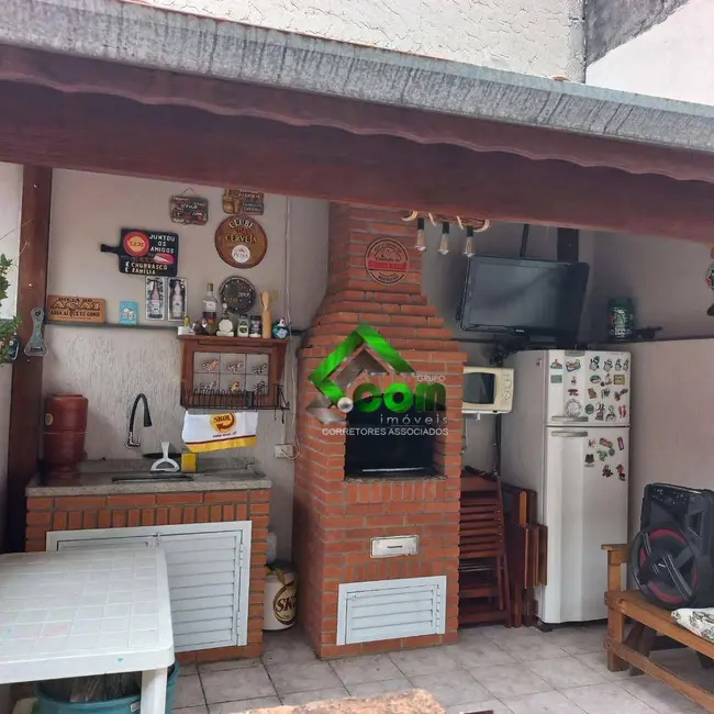 Foto 2 de Casa com 3 quartos à venda, 150m2 em Parque Santo Antônio, Guarulhos - SP