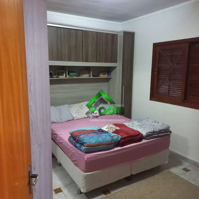 Foto 6 de Casa com 3 quartos à venda, 150m2 em Parque Santo Antônio, Guarulhos - SP