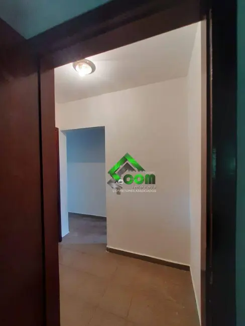 Foto 5 de Casa com 3 quartos à venda, 1000m2 em Vila Dom Pedro, Atibaia - SP