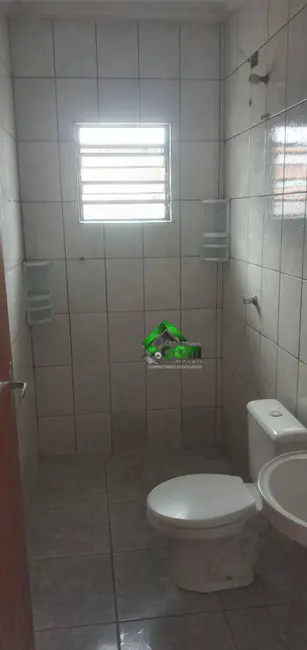 Casa com 2 quartos para alugar, 200m2 em Jardim Imperial, Atibaia - SP - imagem 7 Foto 7 de Casa com 2 quartos para alugar, 200m2 em Jardim Imperial, Atibaia - SP