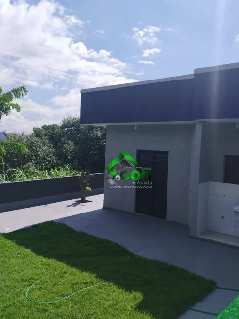 Chácara com 3 quartos à venda, 1000m2 em Loteamento Vale das Flores, Atibaia - SP - imagem 5 Foto 5 de Chácara com 3 quartos à venda, 1000m2 em Loteamento Vale das Flores, Atibaia - SP