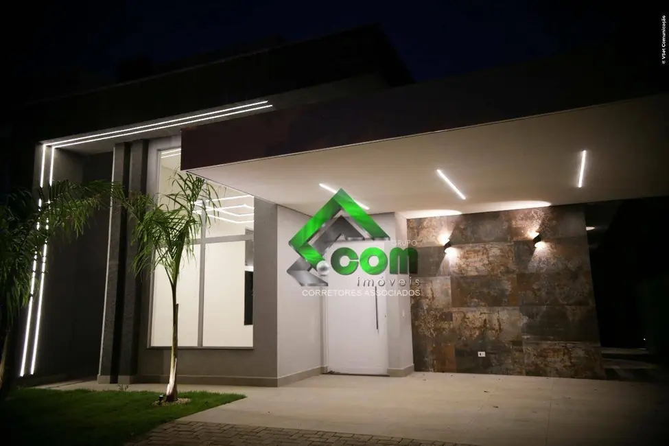 Foto 1 de Casa de Condomínio com 3 quartos à venda, 366m2 em Atibaia - SP