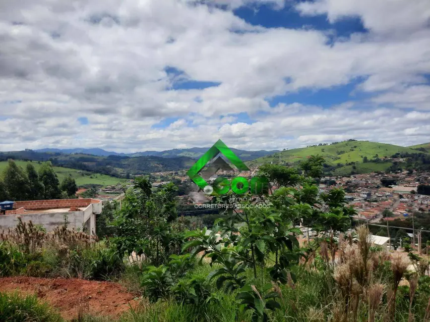 Foto 2 de Terreno / Lote à venda, 140m2 em Piracaia - SP