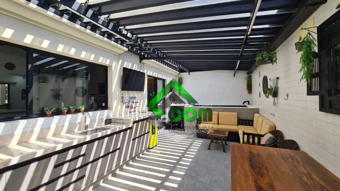 Foto 1 de Casa de Condomínio com 4 quartos à venda, 212m2 em Vila Esperia ou Giglio, Atibaia - SP