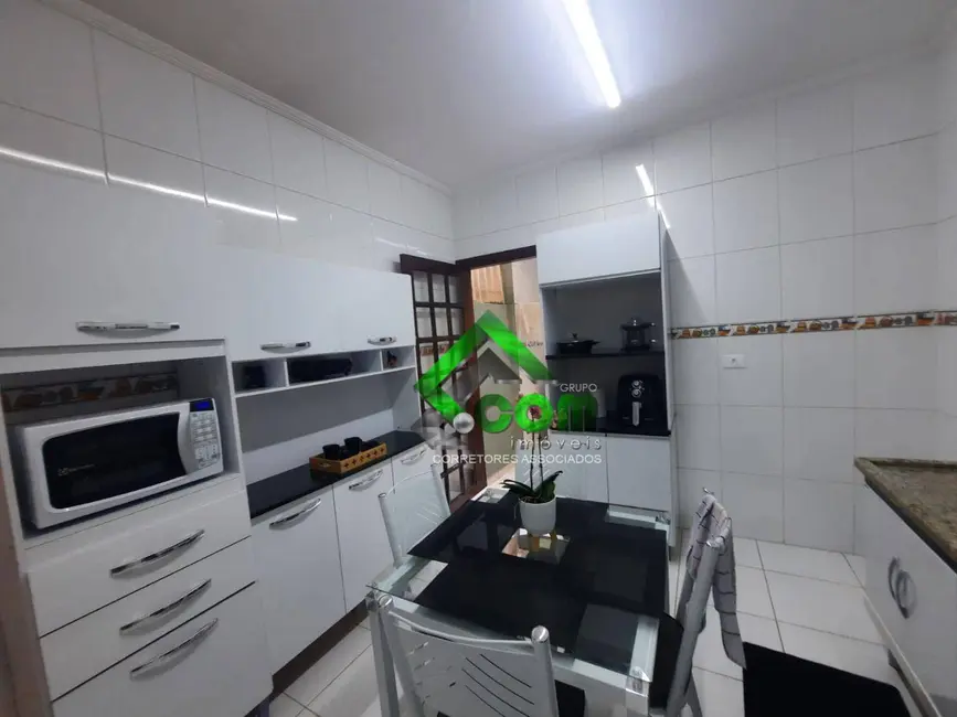 Foto 9 de Casa de Condomínio com 2 quartos à venda, 158m2 em Centro, Atibaia - SP