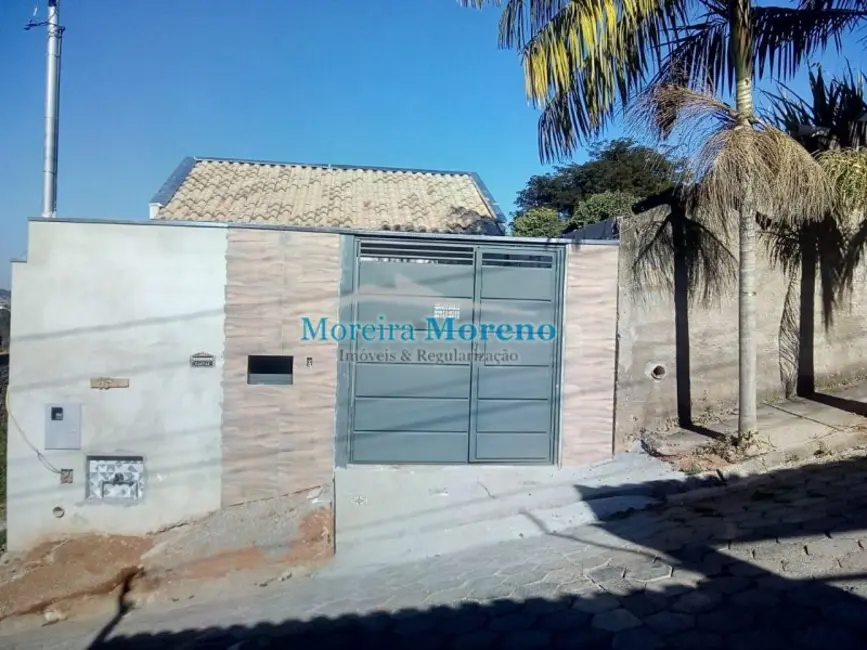Foto 1 de Casa com 2 quartos à venda, 100m2 em Faisqueira, Pouso Alegre - MG