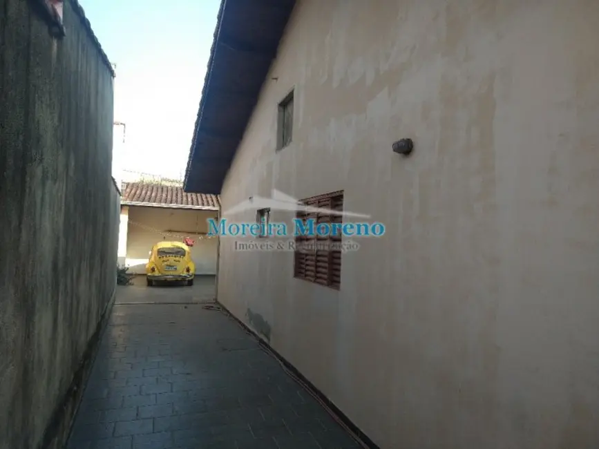 Foto 2 de Casa com 3 quartos à venda, 200m2 em Borda Da Mata - MG