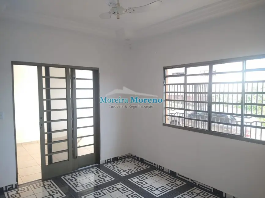 Foto 2 de Casa com 3 quartos à venda, 358m2 em Borda Da Mata - MG
