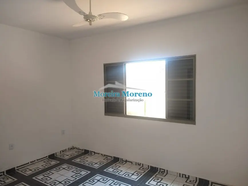 Casa com 3 quartos à venda, 358m2 em Borda Da Mata - MG - imagem 3 Foto 3 de Casa com 3 quartos à venda, 358m2 em Borda Da Mata - MG