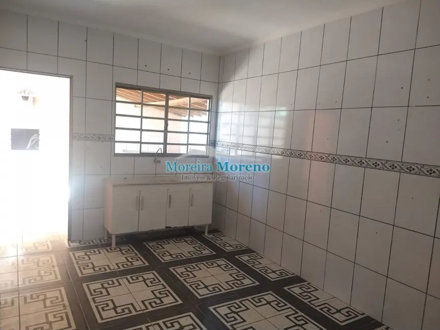 Casa com 3 quartos à venda, 358m2 em Borda Da Mata - MG - imagem 6 Foto 6 de Casa com 3 quartos à venda, 358m2 em Borda Da Mata - MG