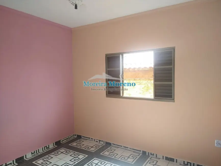 Casa com 3 quartos à venda, 358m2 em Borda Da Mata - MG - imagem 4 Foto 4 de Casa com 3 quartos à venda, 358m2 em Borda Da Mata - MG