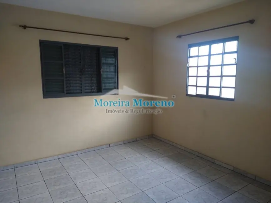 Casa com 2 quartos à venda, 150m2 em Borda Da Mata - MG - imagem 4 Foto 4 de Casa com 2 quartos à venda, 150m2 em Borda Da Mata - MG