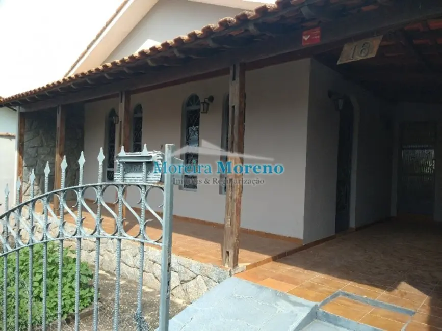 Foto 1 de Casa com 2 quartos à venda, 250m2 em Borda Da Mata - MG