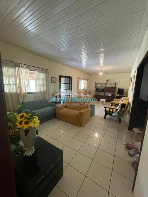 Foto 2 de Chácara com 5 quartos à venda, 80m2 em Borda Da Mata - MG