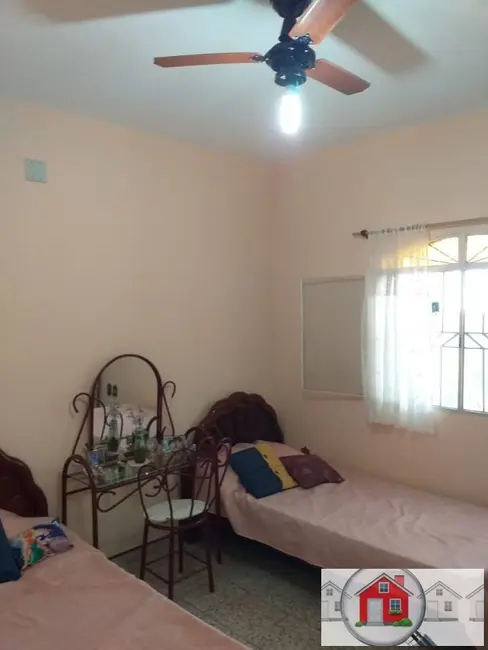Foto 6 de Casa com 2 quartos à venda, 120m2 em Arraial Do Cabo - RJ