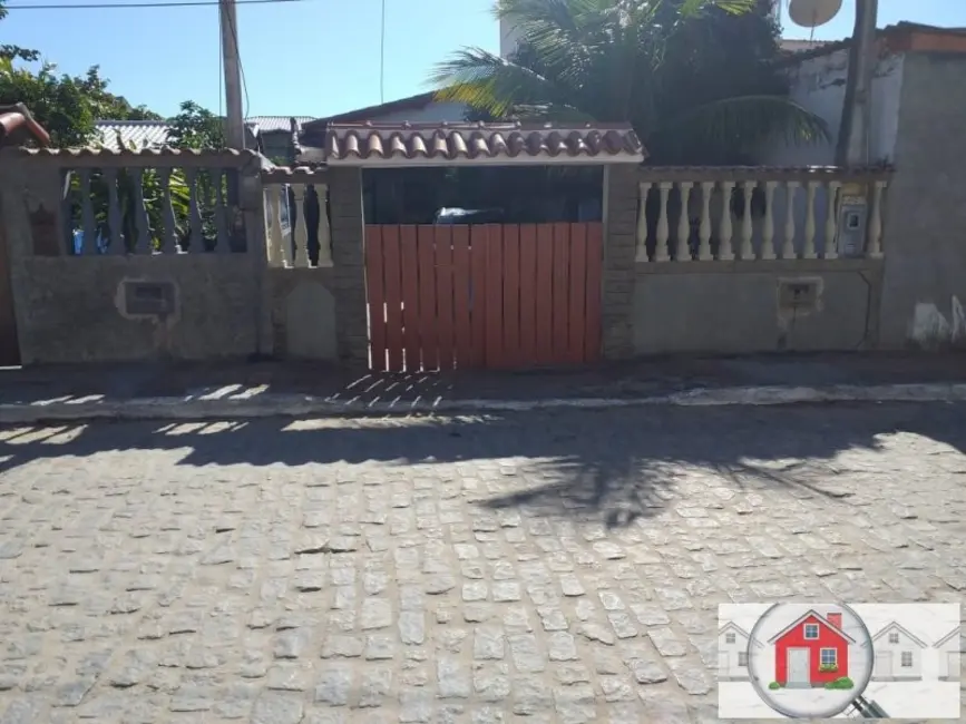 Foto 1 de Casa com 2 quartos à venda, 120m2 em Arraial Do Cabo - RJ