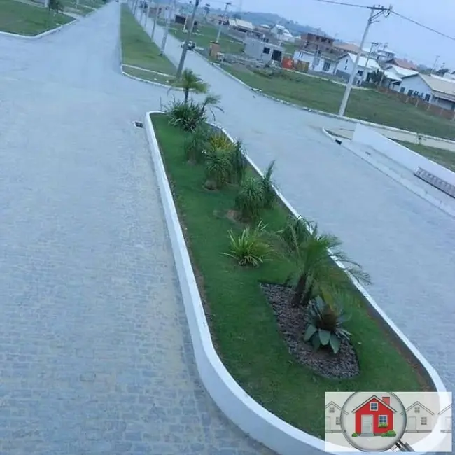 Foto 5 de Terreno / Lote à venda, 318m2 em Araruama - RJ