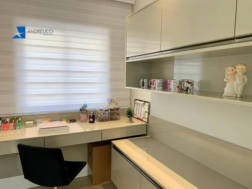 Foto 7 de Casa com 4 quartos à venda, 600m2 em Vila Oliveira, Mogi Das Cruzes - SP