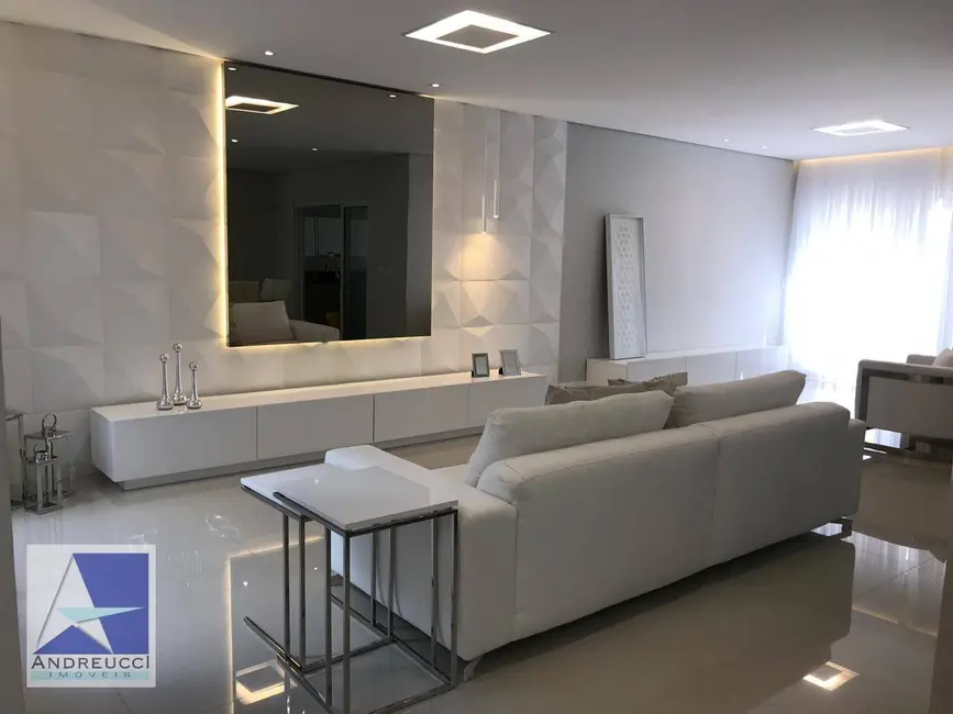 Foto 3 de Casa com 4 quartos à venda, 600m2 em Vila Oliveira, Mogi Das Cruzes - SP